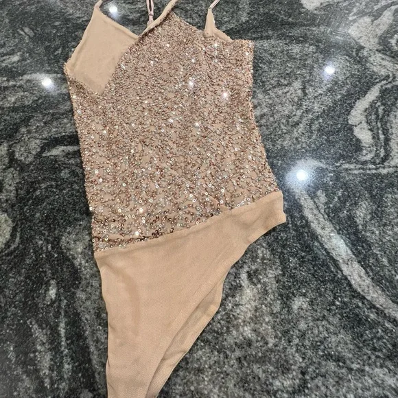 Jonathan Simkhai Sequin Embellished Top in Gold and Silver - Picture 4 of 7